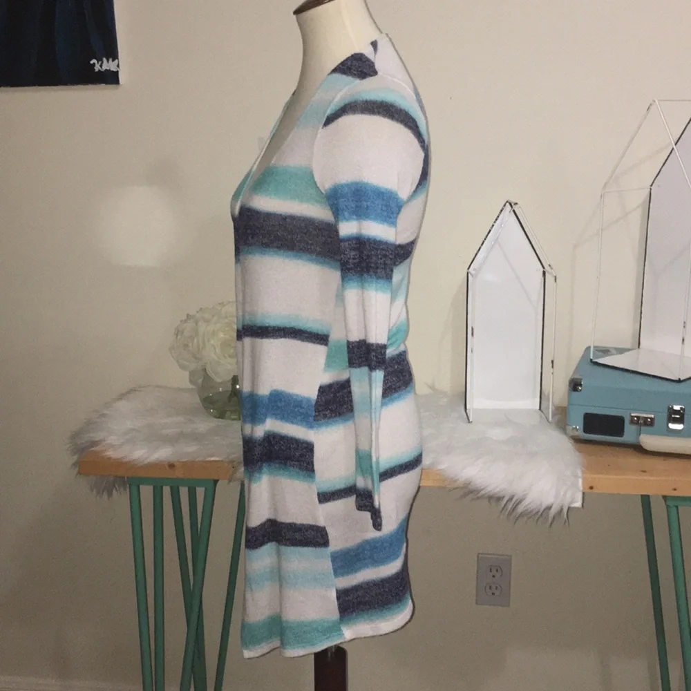 Justice Size 10 Sweater * Long and Flowy‎ * Blue